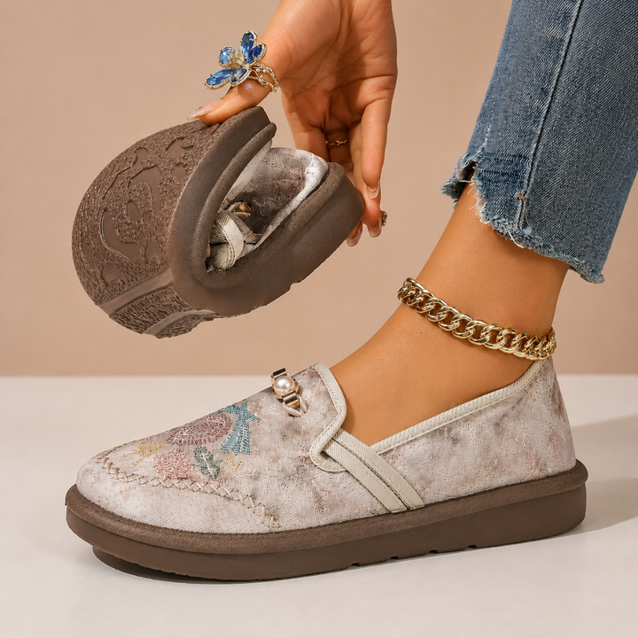 Women’s Lightweight Breathable Walking Shoes