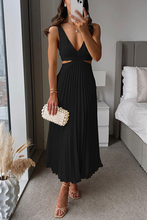 Women’s Twist Front Cocktail Dress