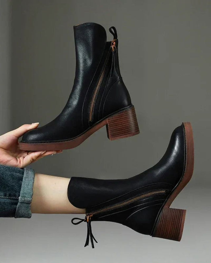 Women’s Elegant Heeled Boots