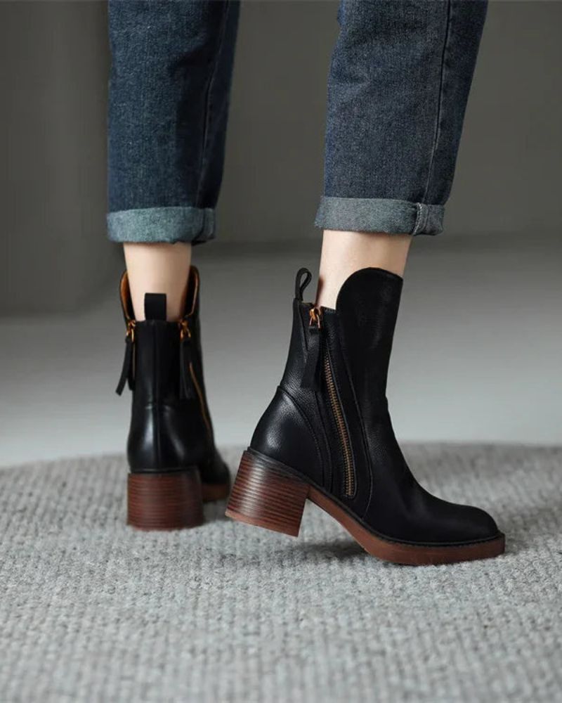 Women’s Elegant Heeled Boots