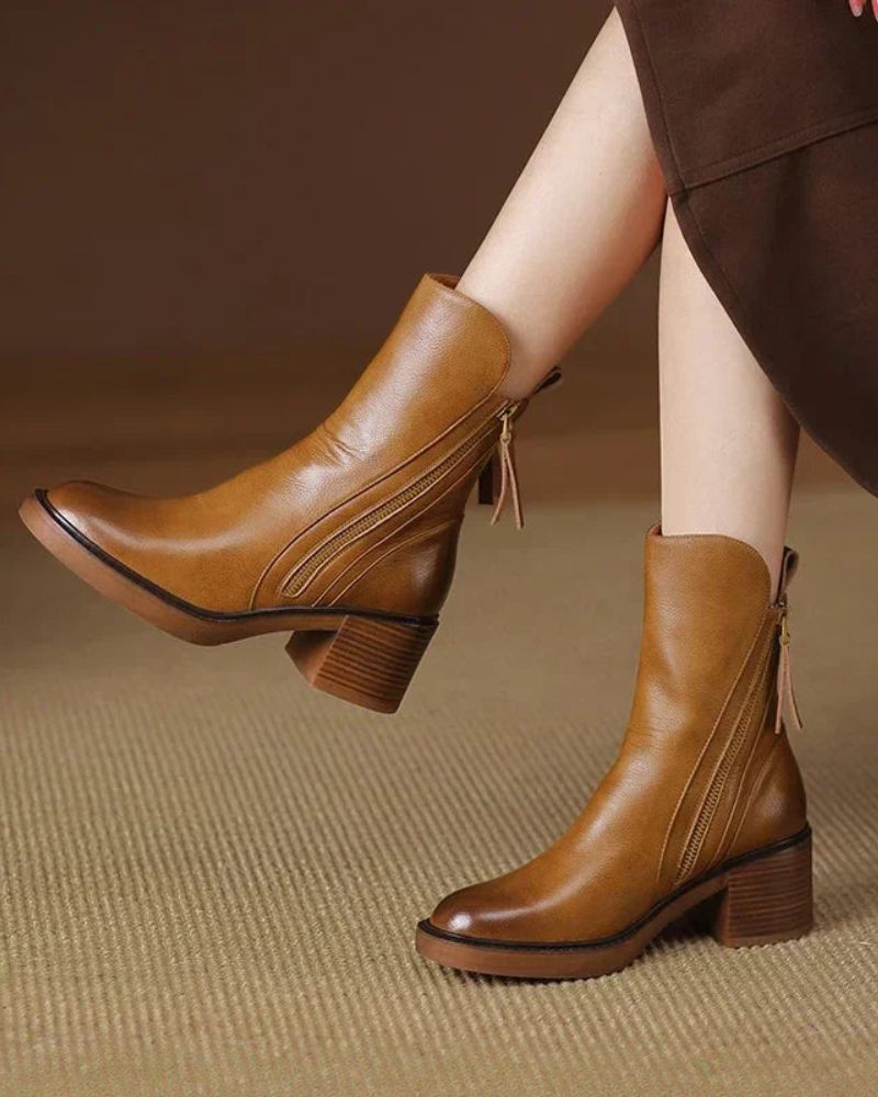 Women’s Elegant Heeled Boots