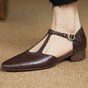 Women’s Buckle Strap Round Toe Mary Jane Shoes