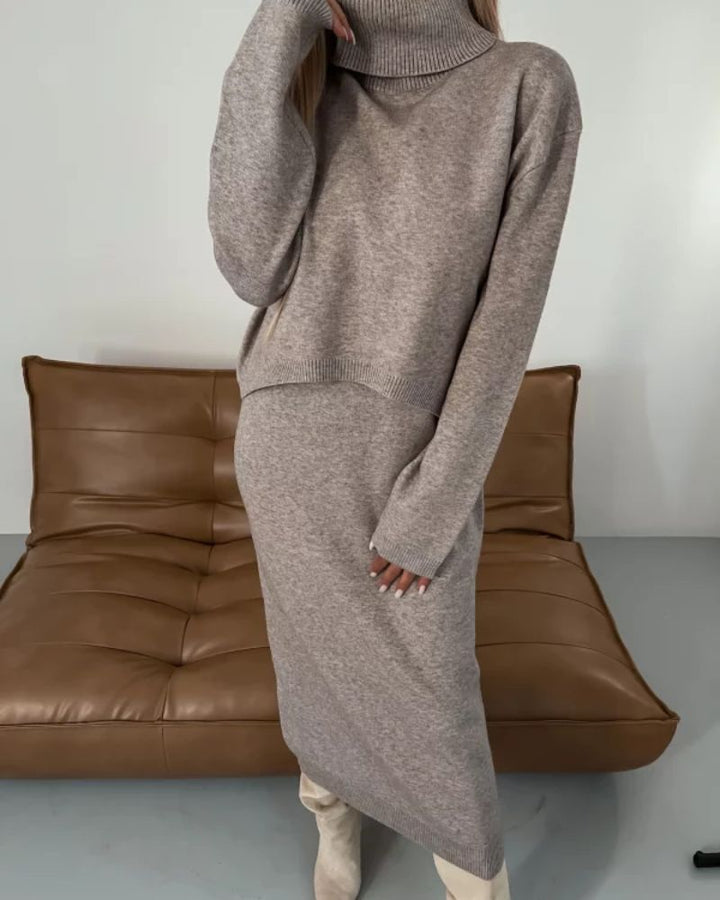 Women’s Elegant Two Piece Knit Set