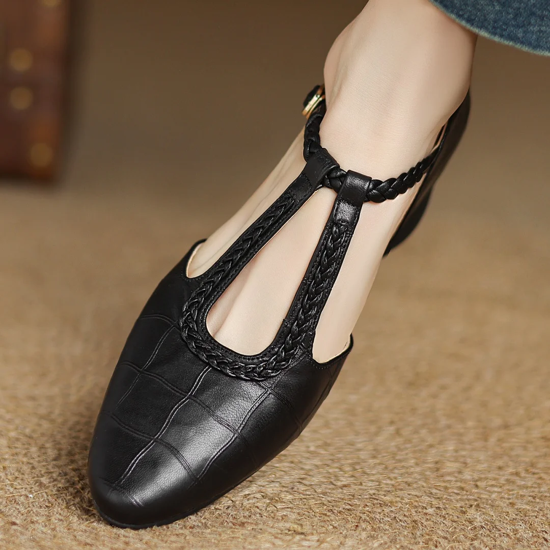 Women’s Buckle Strap Round Toe Mary Jane Shoes