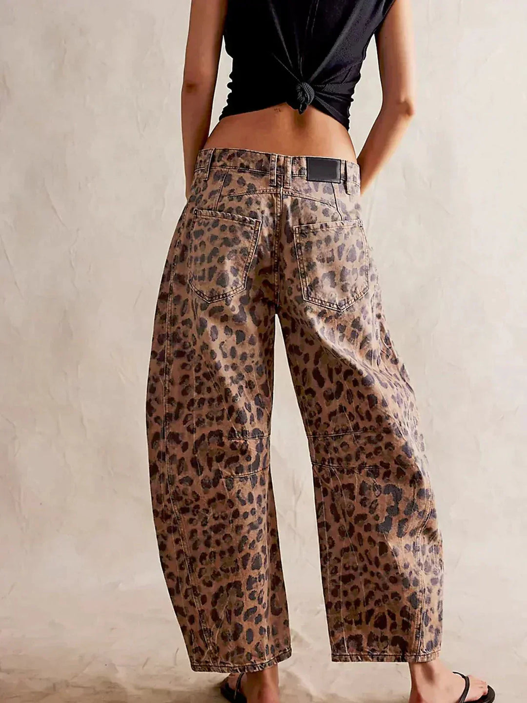 Women’s High-Waisted Barrel-Leg Jeans