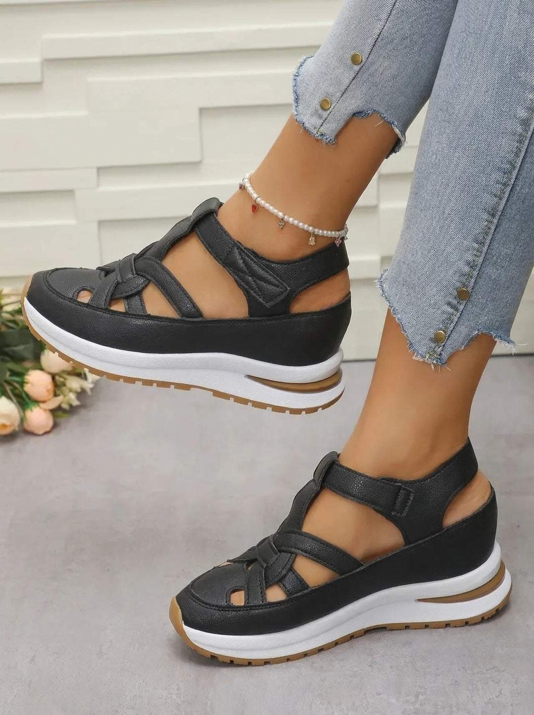 Women’s Comfortable Wedge Sandals