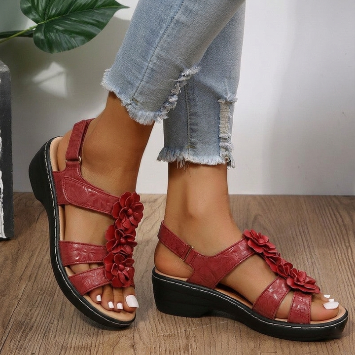 Women’s Comfortable Lightweight Walking Sandals