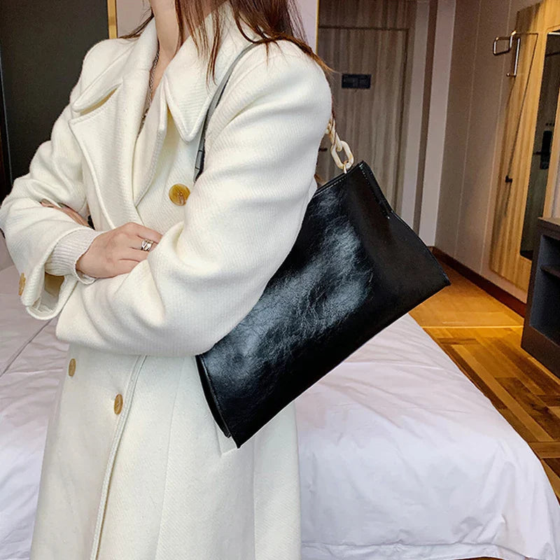 Women’s Soft Spacious Shoulder Bag