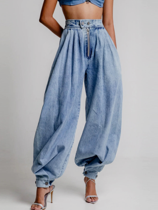Women’s High-Waisted Balloon Leg Jeans