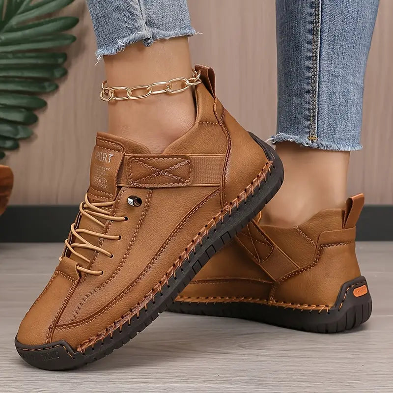 Men’s Cushioned Ergonomic Sneakers