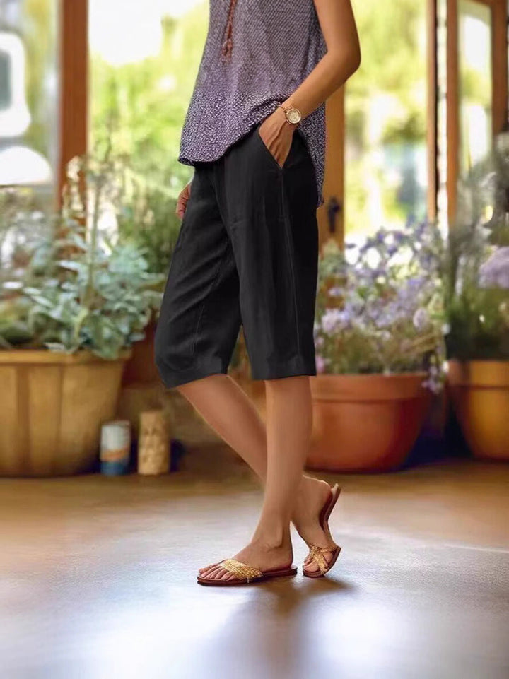 Women’s Minimal Straight Fit Casual Shorts