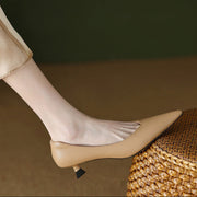 Women’s Classic Closed Toe Dress Pumps