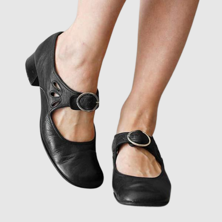 Women’s Round Toe Strap Ballet Flats