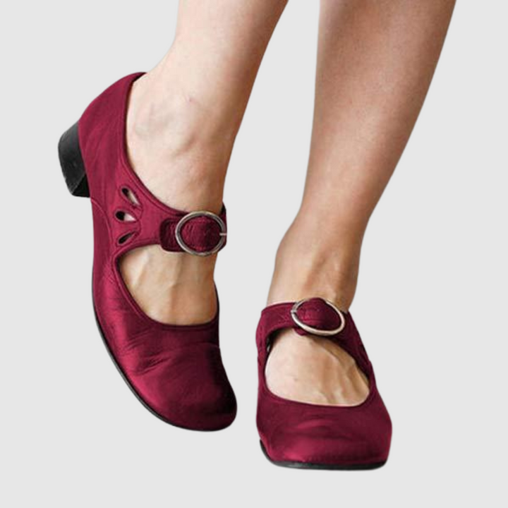 Women’s Round Toe Strap Ballet Flats