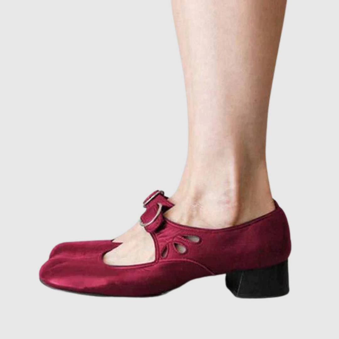 Women’s Round Toe Strap Ballet Flats