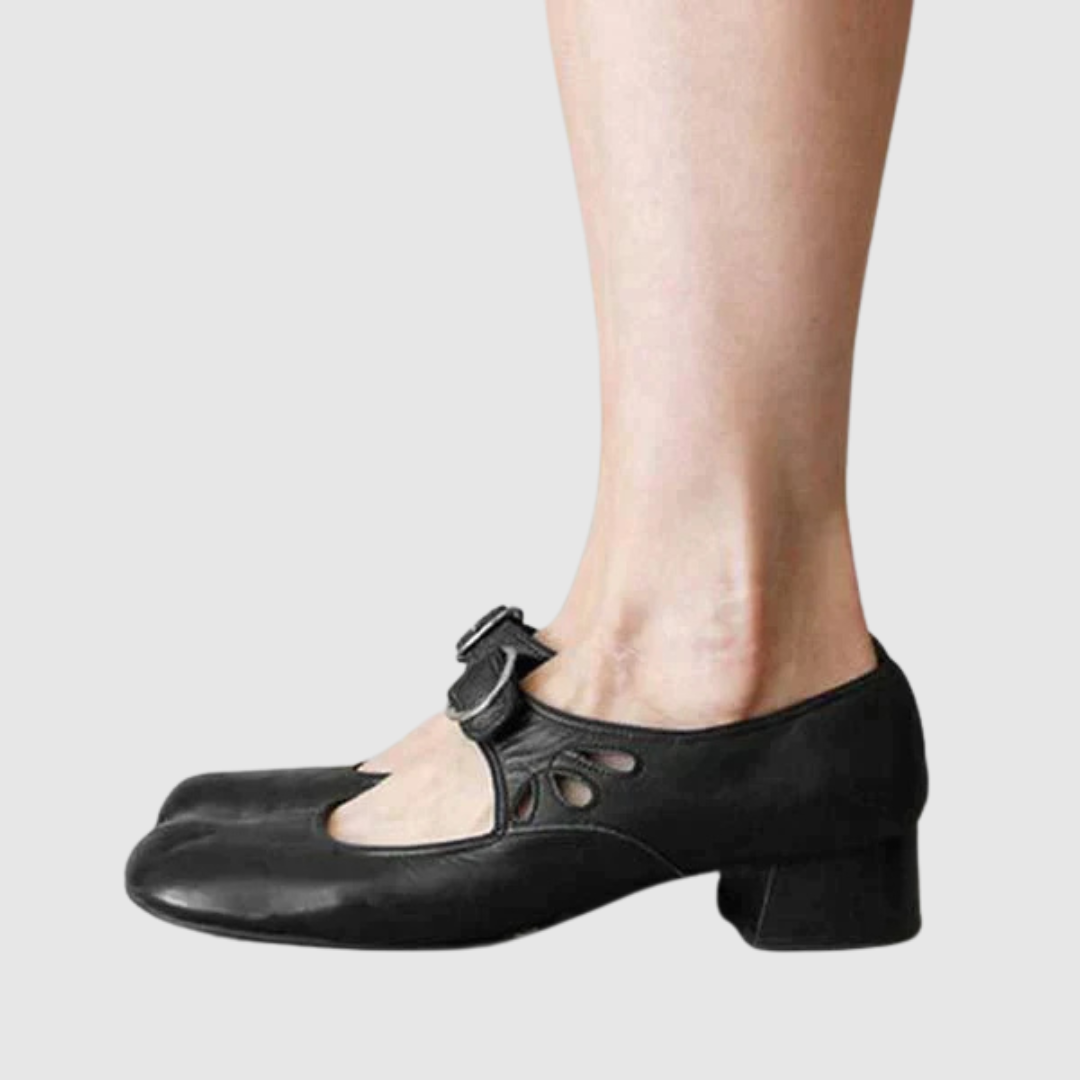 Women’s Round Toe Strap Ballet Flats