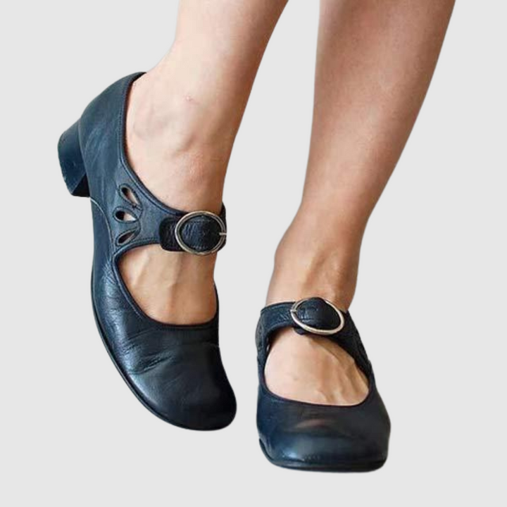 Women’s Round Toe Strap Ballet Flats