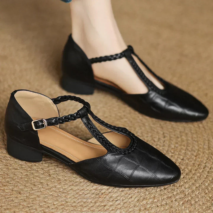 Women’s Buckle Strap Round Toe Mary Jane Shoes