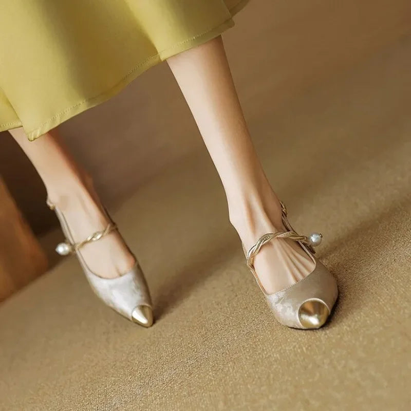 Women’s Elegant Dress Pumps