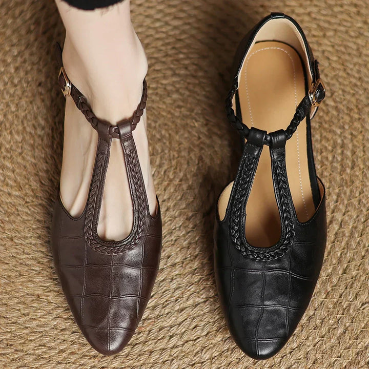 Women’s Buckle Strap Round Toe Mary Jane Shoes