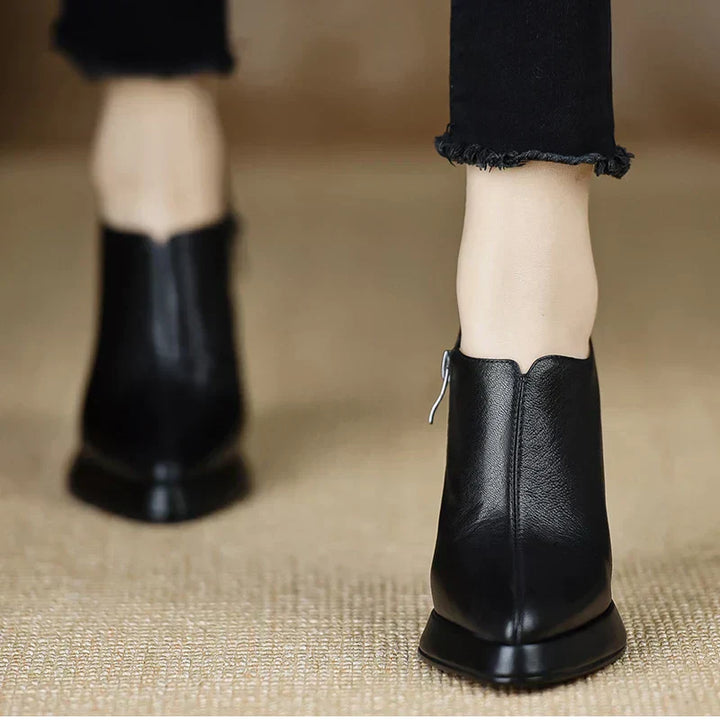 Women’s Classic Dress Pumps