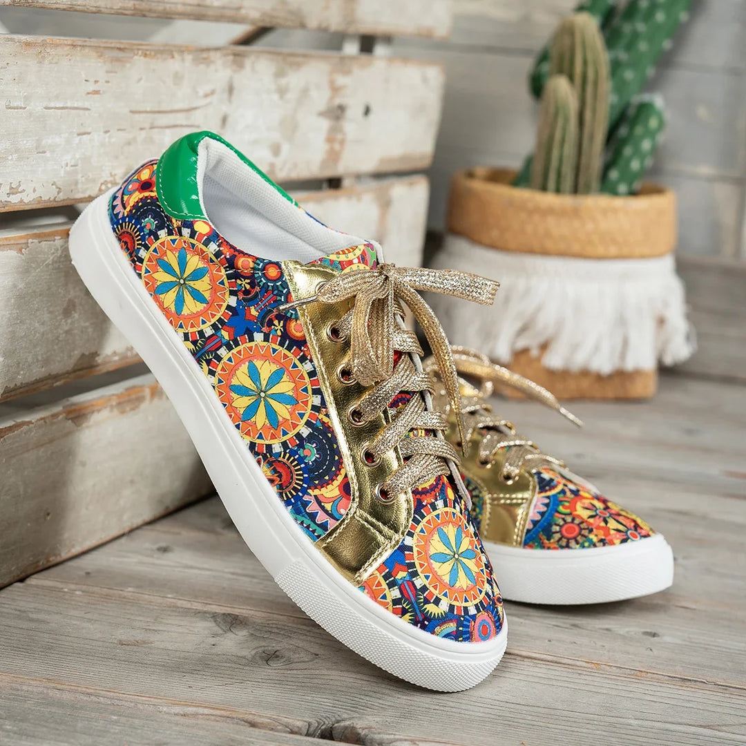 Women’s Printed Low-Top Lace-Up Sneakers