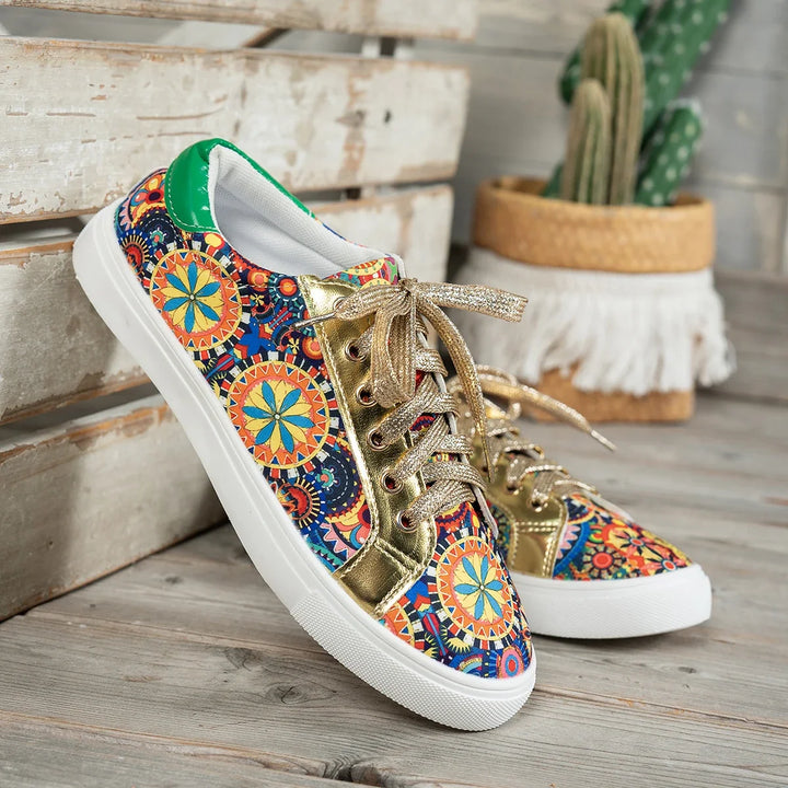 Women’s Printed Low-Top Lace-Up Sneakers
