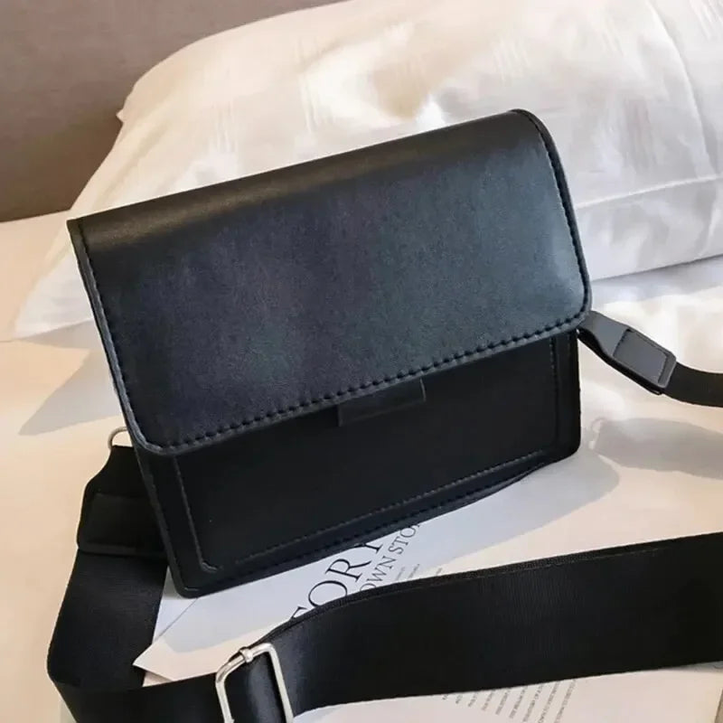 Women’s Mini Crossbody Clutch Bag