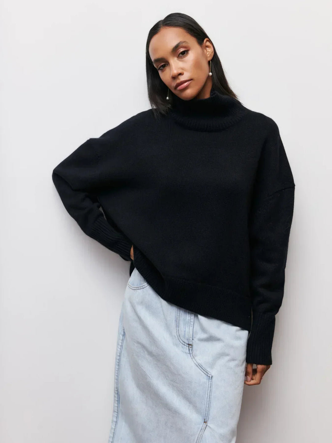 Women’s Oversized Ribbed Turtleneck Sweater