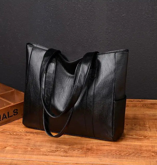 Women’s Minimalist Structured Shoulder Bag