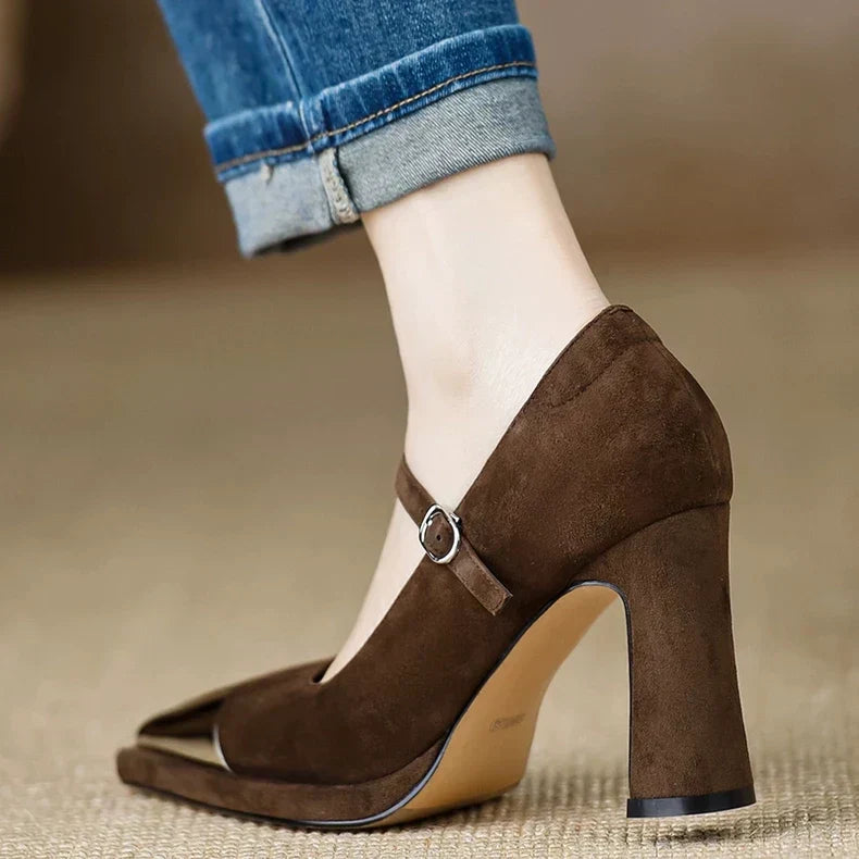 Women’s Classic Closed Toe Dress Pumps