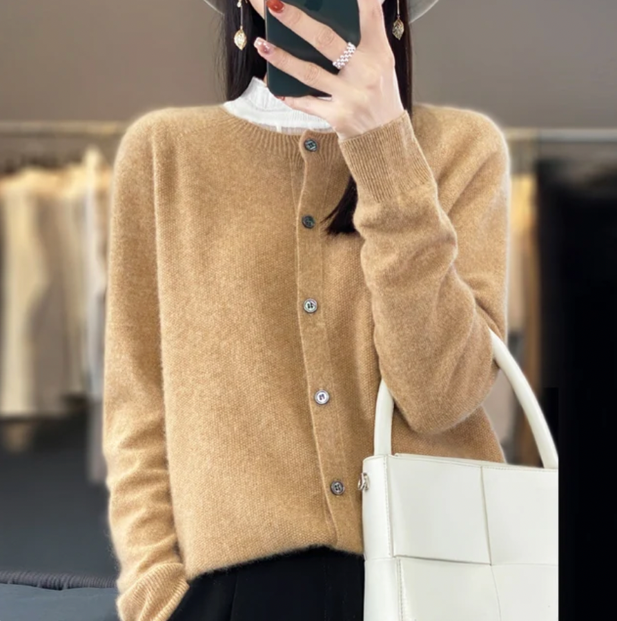 Women’s V-Neck Button-Front Cardigan