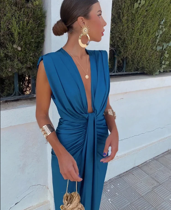 Women’s Elegant Pleated Dress