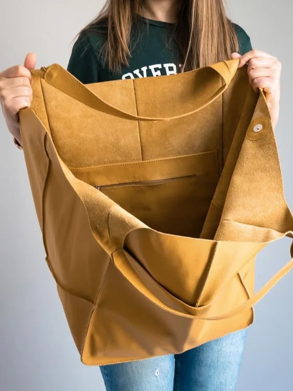 Women’s Classic Shoulder Tote Bag