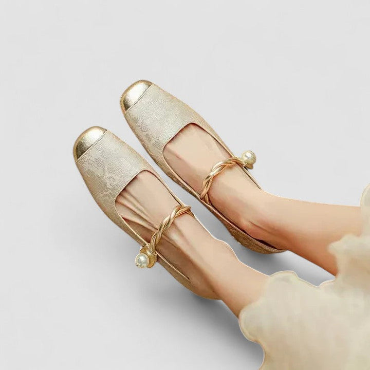 Women’s Cushioned Adjustable Strap Mary Jane Shoes