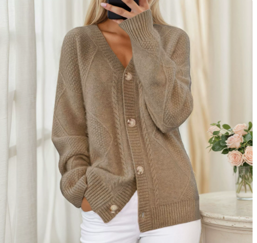 Women’s Long Sleeve Knit Cardigan
