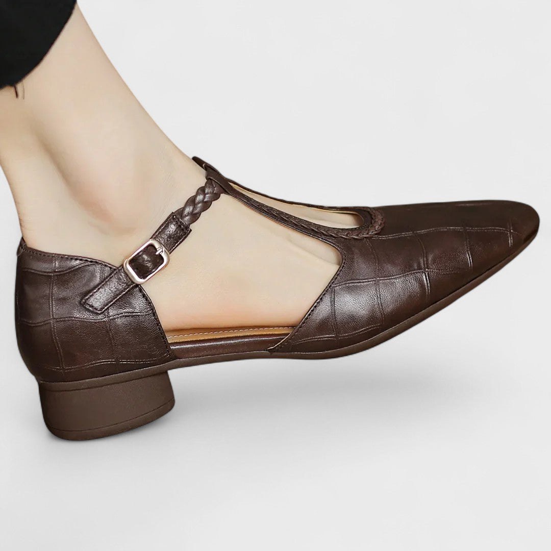 Women’s Slip On Arch Support Walking Shoes