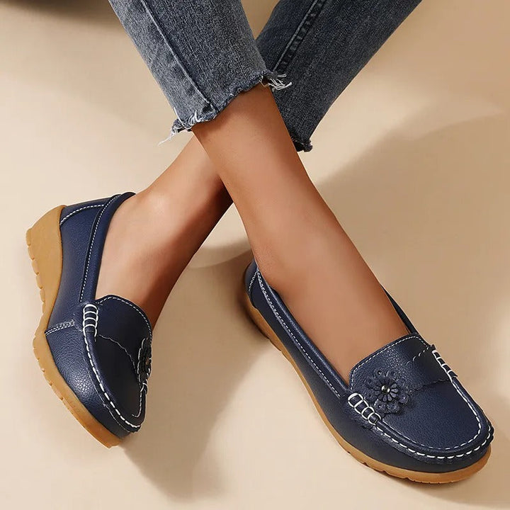 Women’s Soft Sole Comfort Shoes