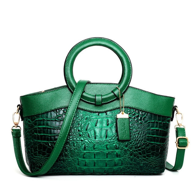 Women’s Classic Heritage Shoulder Bag