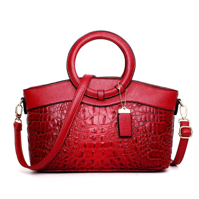 Women’s Classic Heritage Shoulder Bag