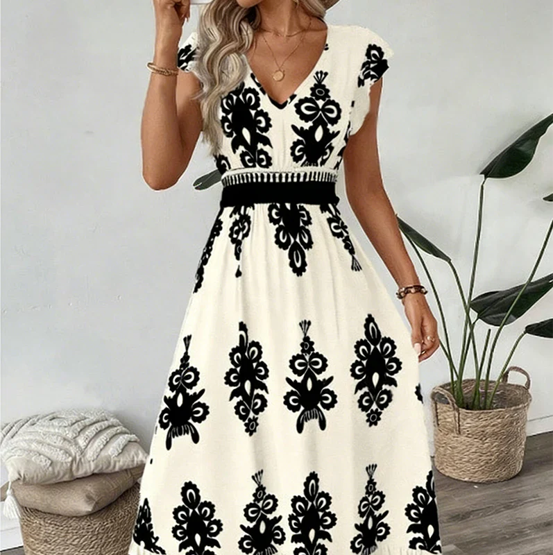 Women’s Baroque Print V-Neck Maxi Dress